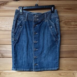 WORN Women's Denim Button-Front Skirt Size 6